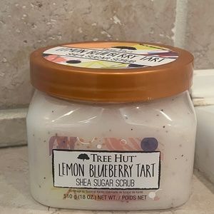 NEW TREE HUT LIMITED EDITION LEMON BLUEBERRY TART SHEA SUGAR SCRUB